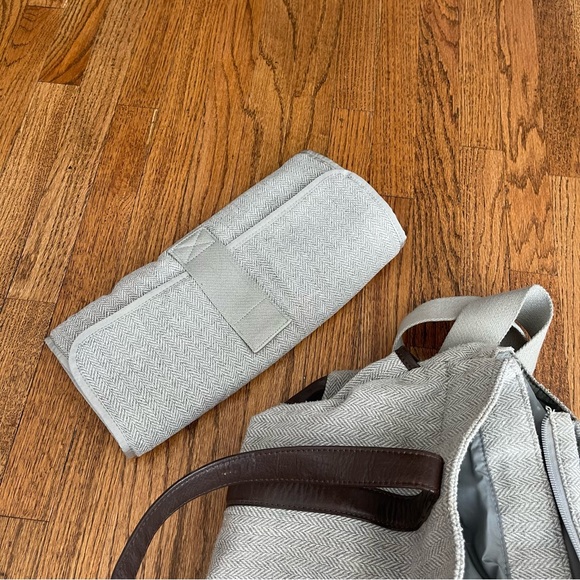 Pottery Barn Kids Classic Diaper Bag - Picture 5 of 14